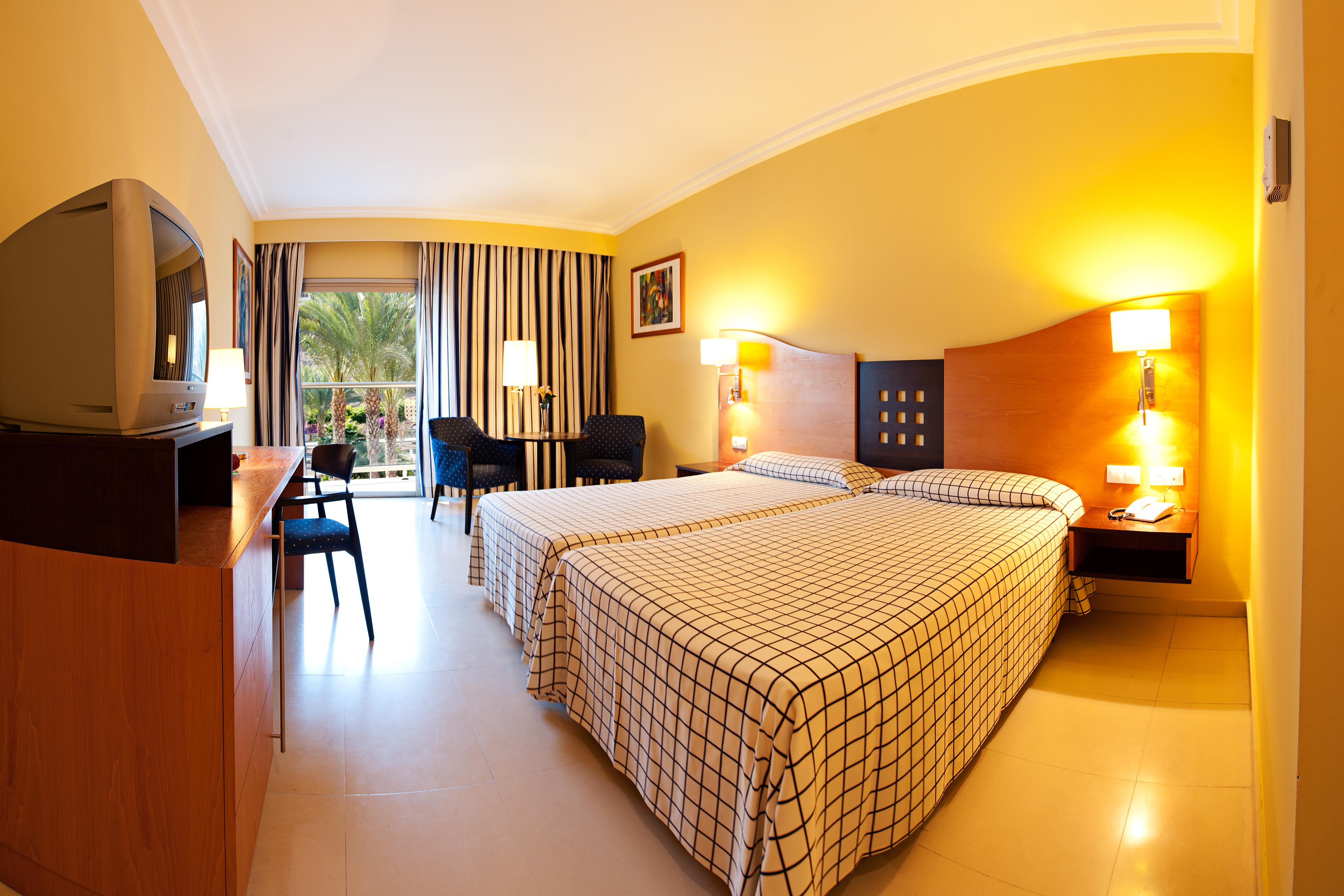 Hotel Livvo Costa Taurito & Aquapark (Adults Only) Екстериор снимка
