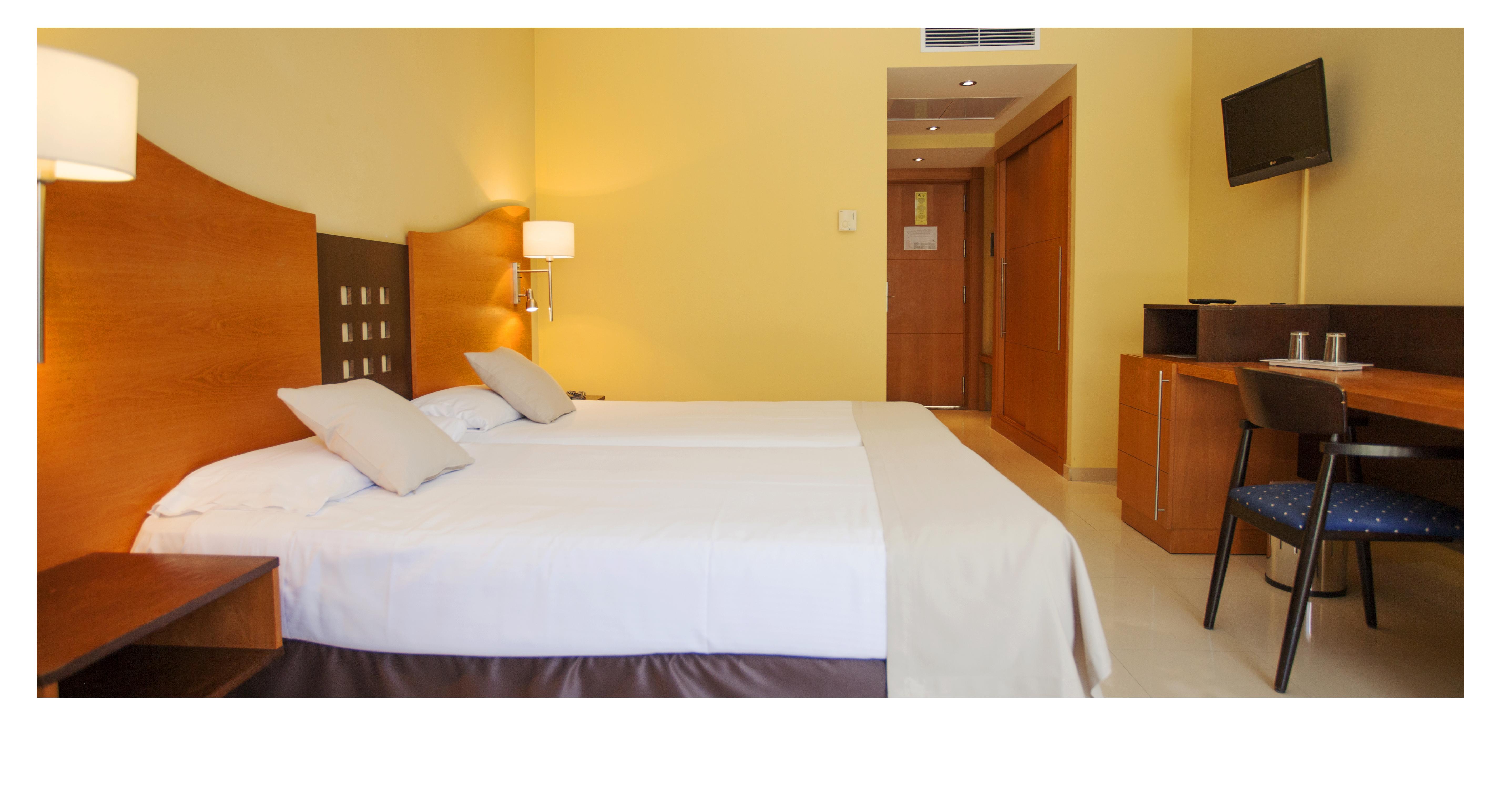 Hotel Livvo Costa Taurito & Aquapark (Adults Only) Екстериор снимка