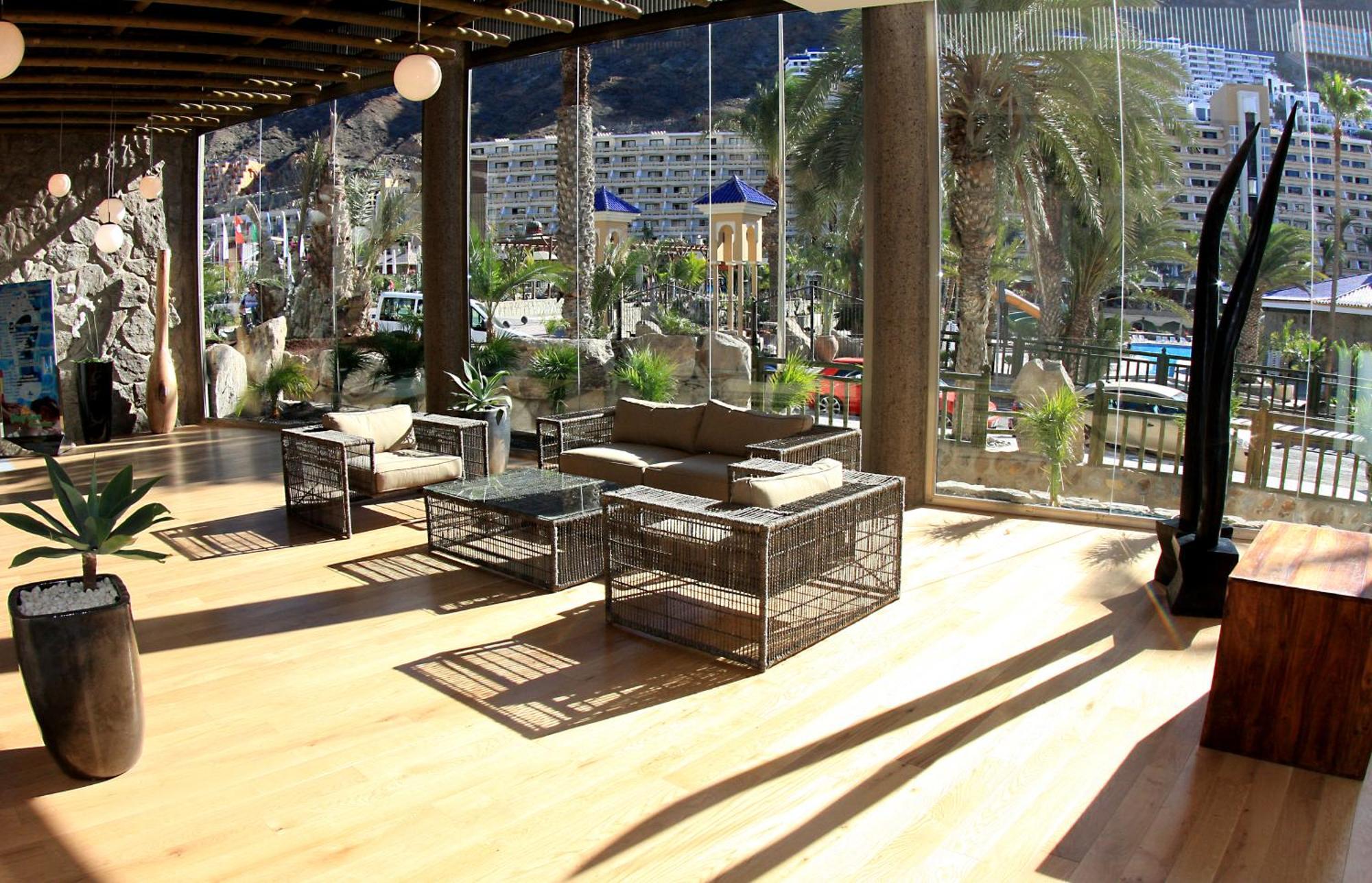 Hotel Livvo Costa Taurito & Aquapark (Adults Only) Екстериор снимка