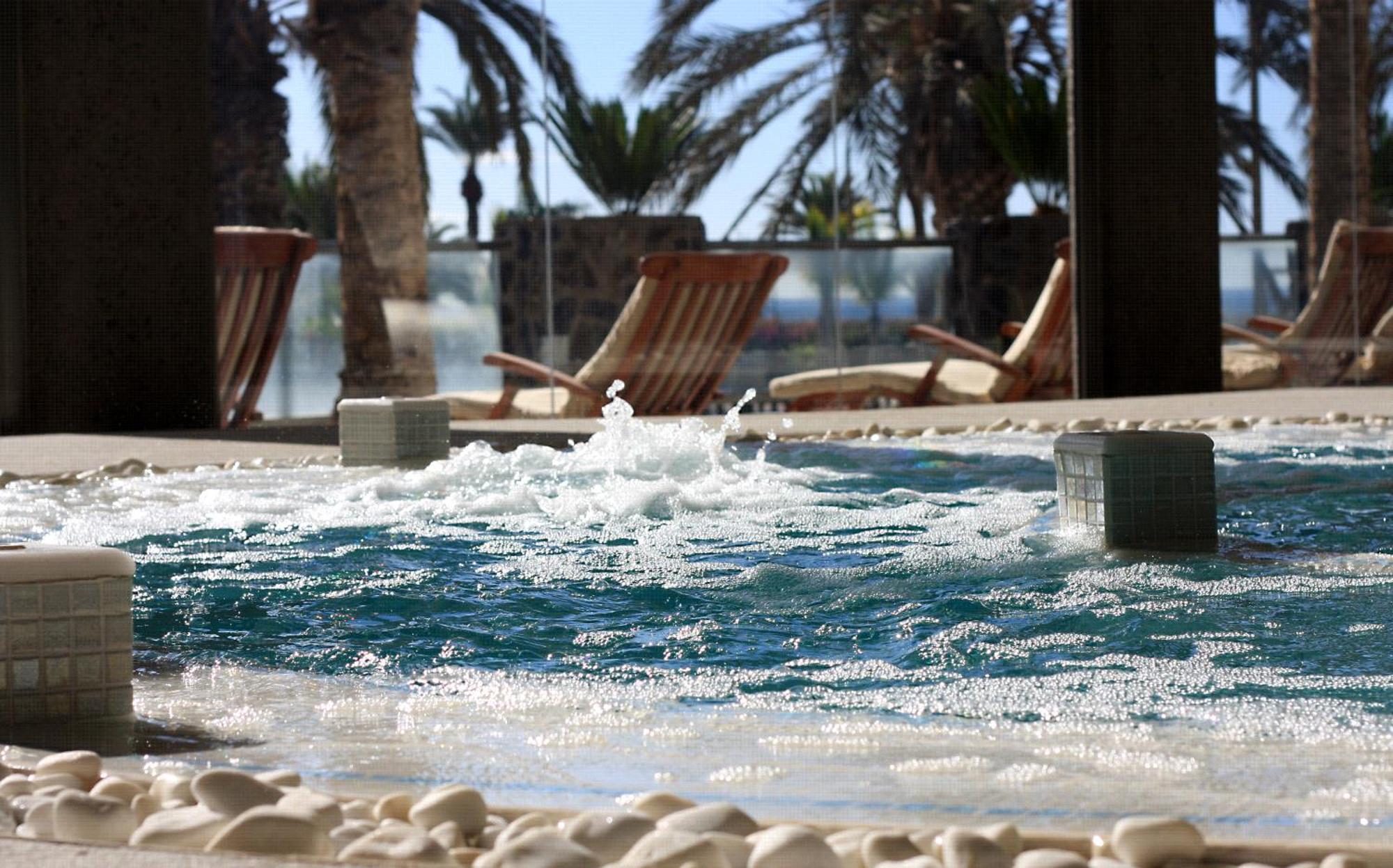 Hotel Livvo Costa Taurito & Aquapark (Adults Only) Екстериор снимка